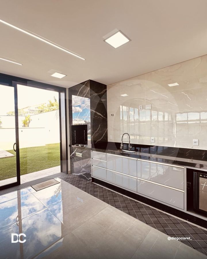 images_69792780d038c