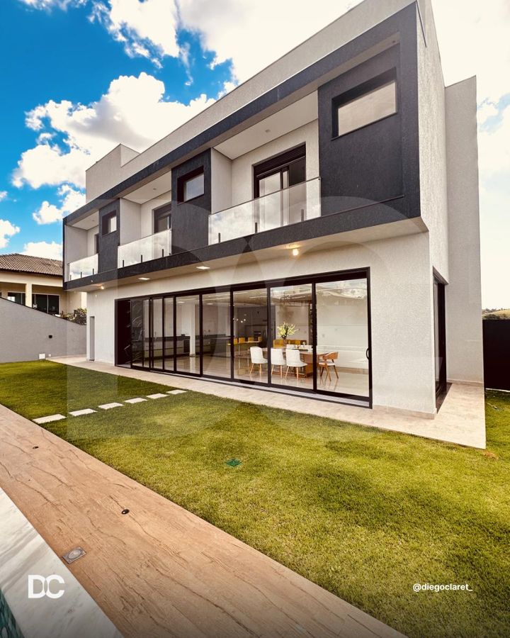 images_697927813b00d