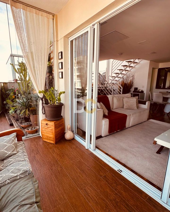 images_698258e58d859