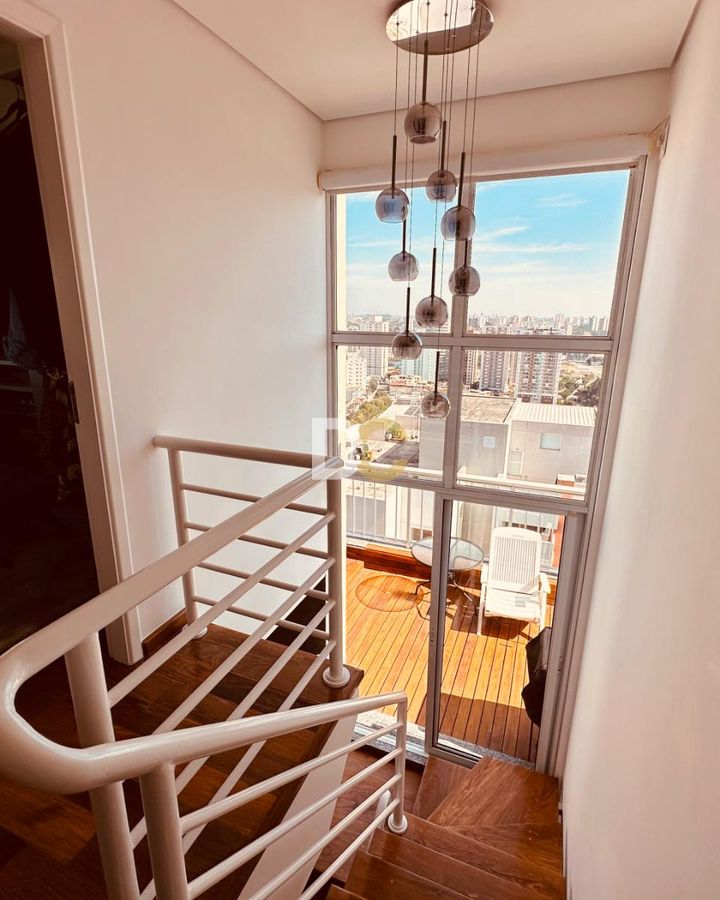 images_698258e6a7434