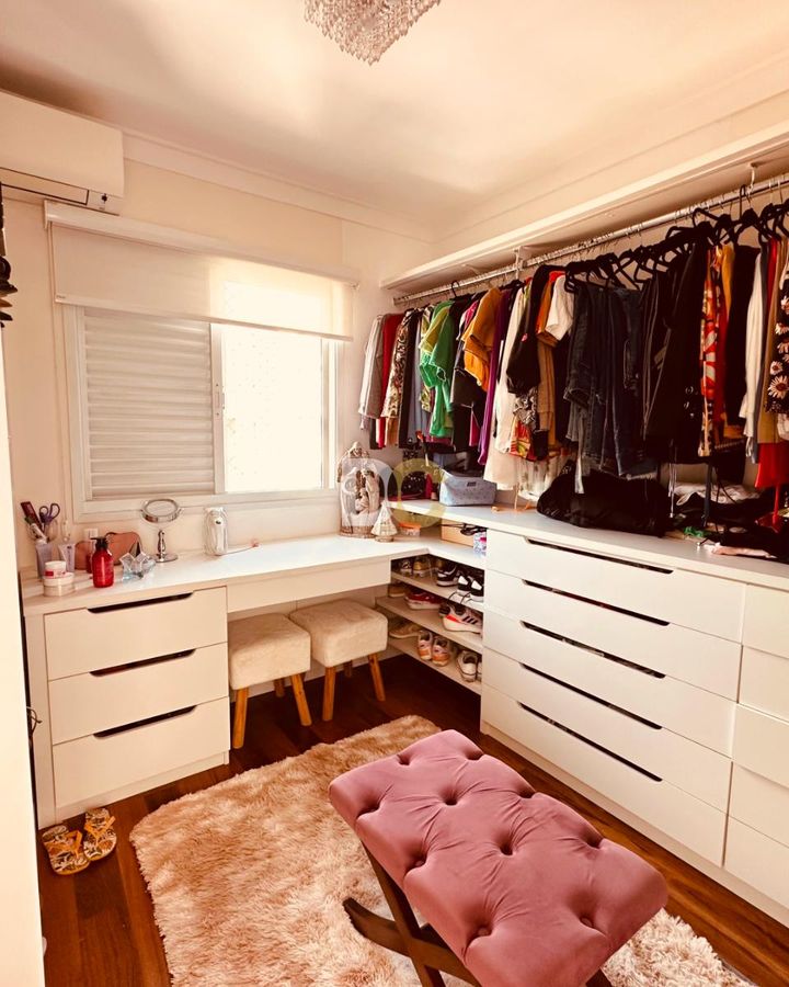 images_698258e7f3b33