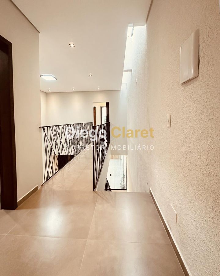 images_69836c30593d1