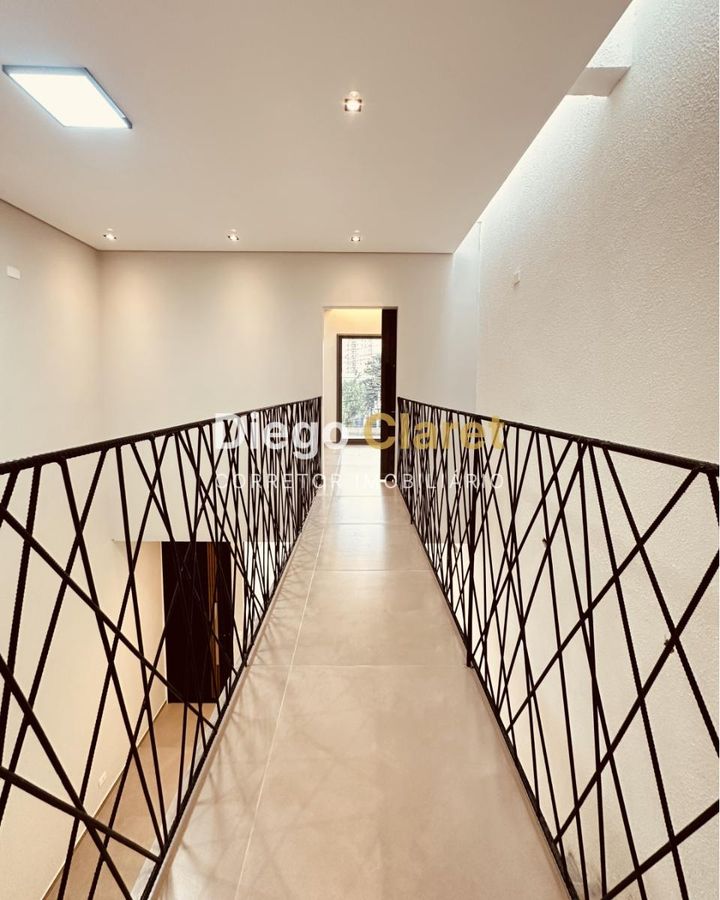 images_69836c30864a1