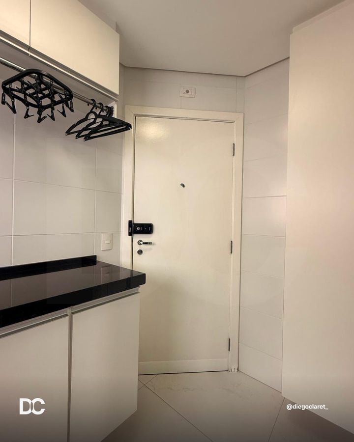 images_698e2c18af80a