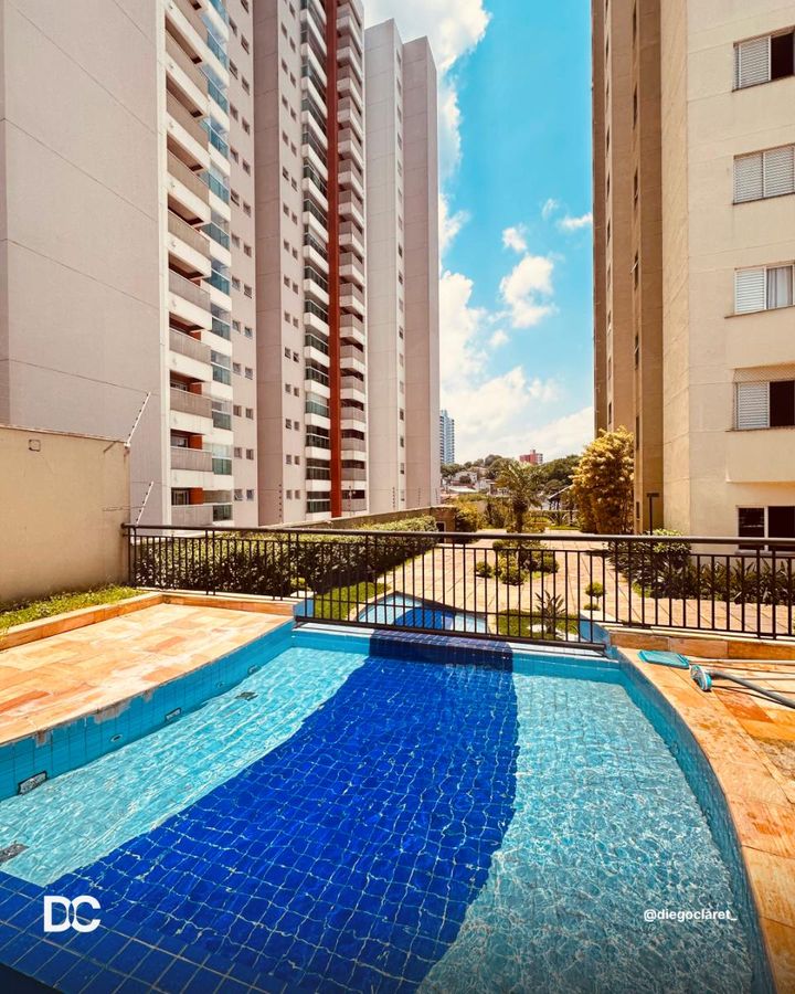 images_698f3956be3d7